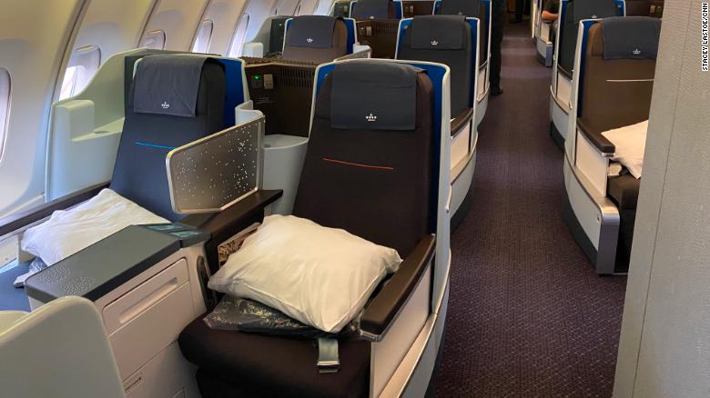 What it's like in business class on a ghost flight