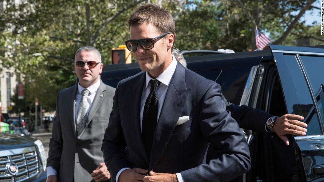 Brady arrives at a federal court to appeal his suspension for &quot;Deflategate.&quot;