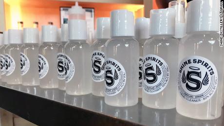 oregon shine distillery making hand sanitizer coronavirus bts ctn vpx_00014512