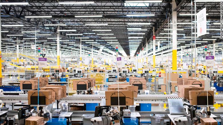 Amazon Will Hire 125 000 Workers Cnn