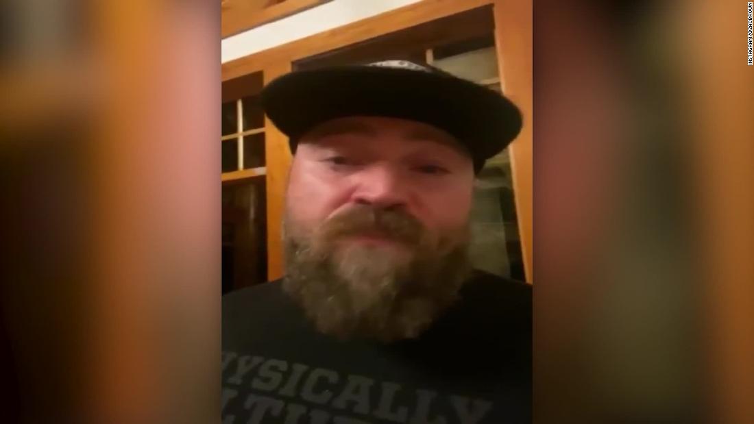 Zac Brown gets emotional after dismissing 90 percent of tour crew