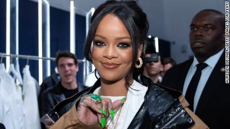 Rihanna&#39;s foundation donates $5 million to help fight coronavirus