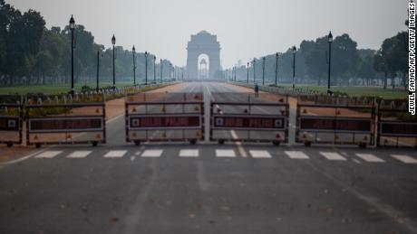 India, population 1.3 billion, orders 'complete' coronavirus lockdown