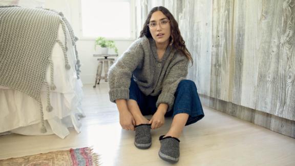 toms wool slippers