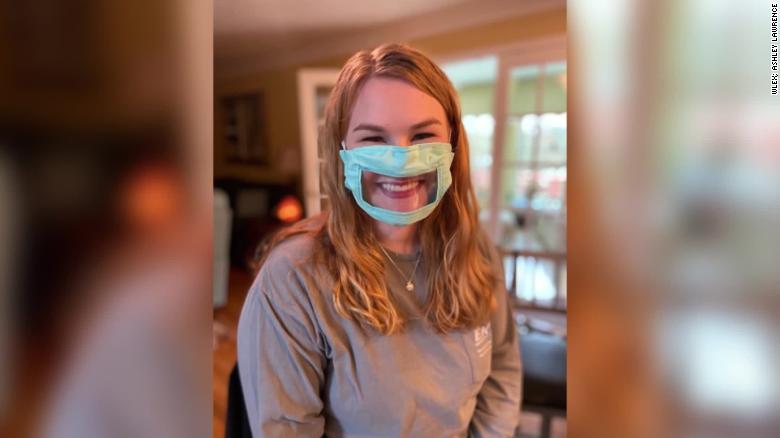 For The Deaf Or Hard Of Hearing Face Masks Pose New Challenge Cnn