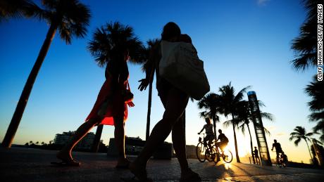 How the cell phones of spring breakers who flouted coronavirus warnings were tracked