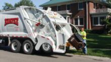 Rumpke & amp; deșeuri Reciclarea a angajat noi angajați săptămâna trecută pentru a gestiona un aflux masiv de deșeuri menajere.