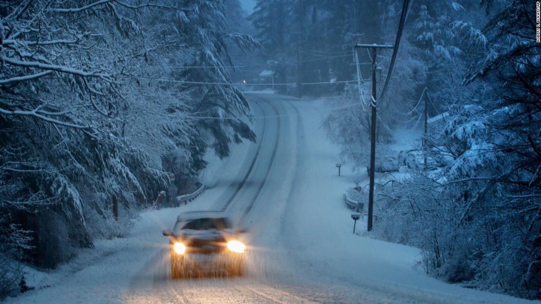 Maine snowstorm causes power outages CNN