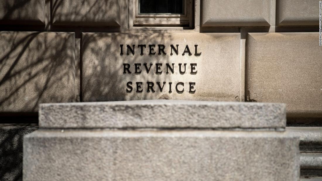 IRS plans to delay this year's tax filing deadline to mid-May