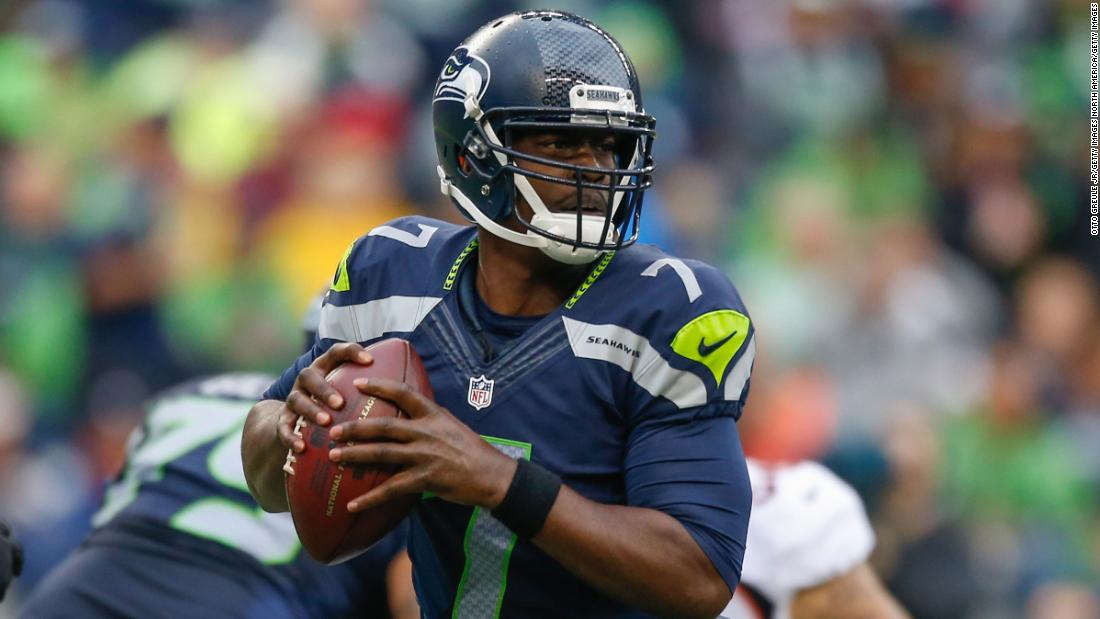 Former NFL quarterback &lt;a href=&quot;https://www.cnn.com/2020/04/13/us/tarvaris-jackson-died-car-accident-trnd/index.html&quot; target=&quot;_blank&quot;&gt;Tarvaris Jackson&lt;/a&gt; died in a car crash in Alabama on April 12. He was 36 years old. During his 10-year career with the NFL, he had 45 career touchdowns.