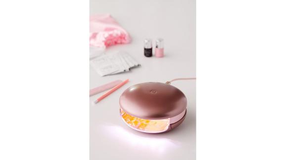 Le Mini Macaron Maxi Deluxe Gel Manicure Kit