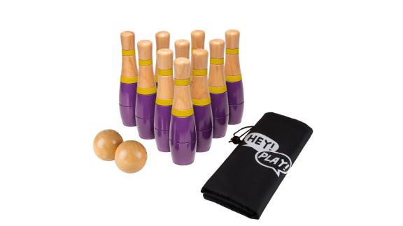 hey play bowling