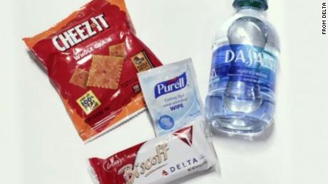 Delta&#39;s new snack kit for passengers.