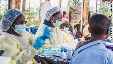 Terceiro caso de ebola detectado no noroeste da RDC, segundo OMS