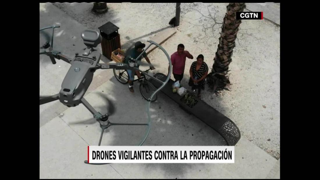 La policía en Morelos usa drones para reforzar el distanciamiento ...