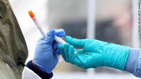 Public, private health labs may never be able to meet demand for coronavirus testing 