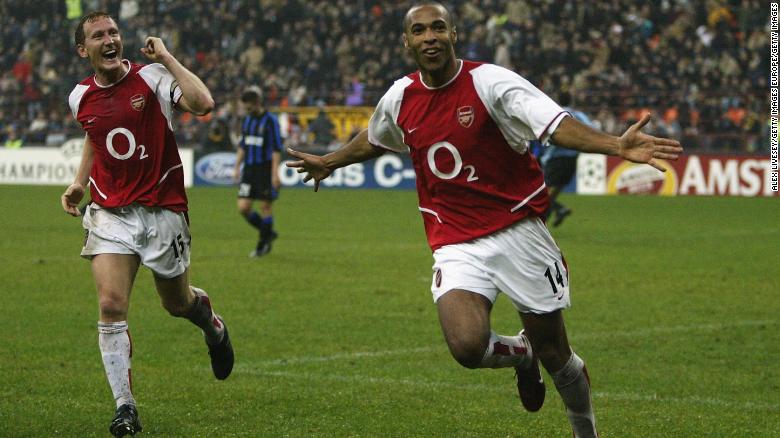 Henry celebrates scoring Arsenal's third goal against Inter Milan.
