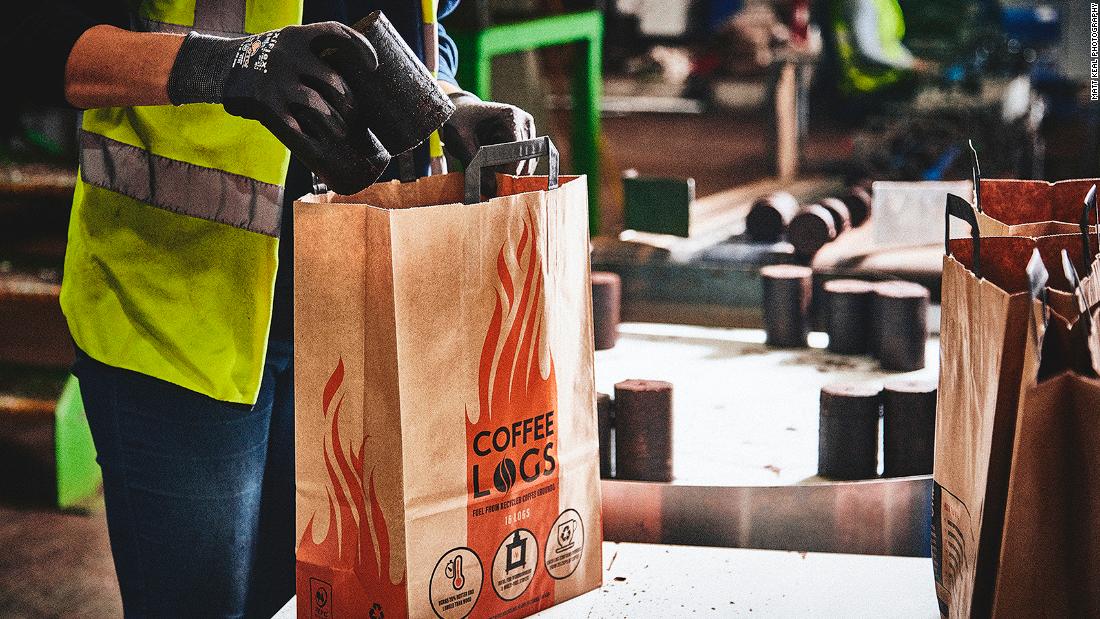 Coffee Logs Carbon Extra Hot Clean Solid Fuel made from Recycled Coffee 