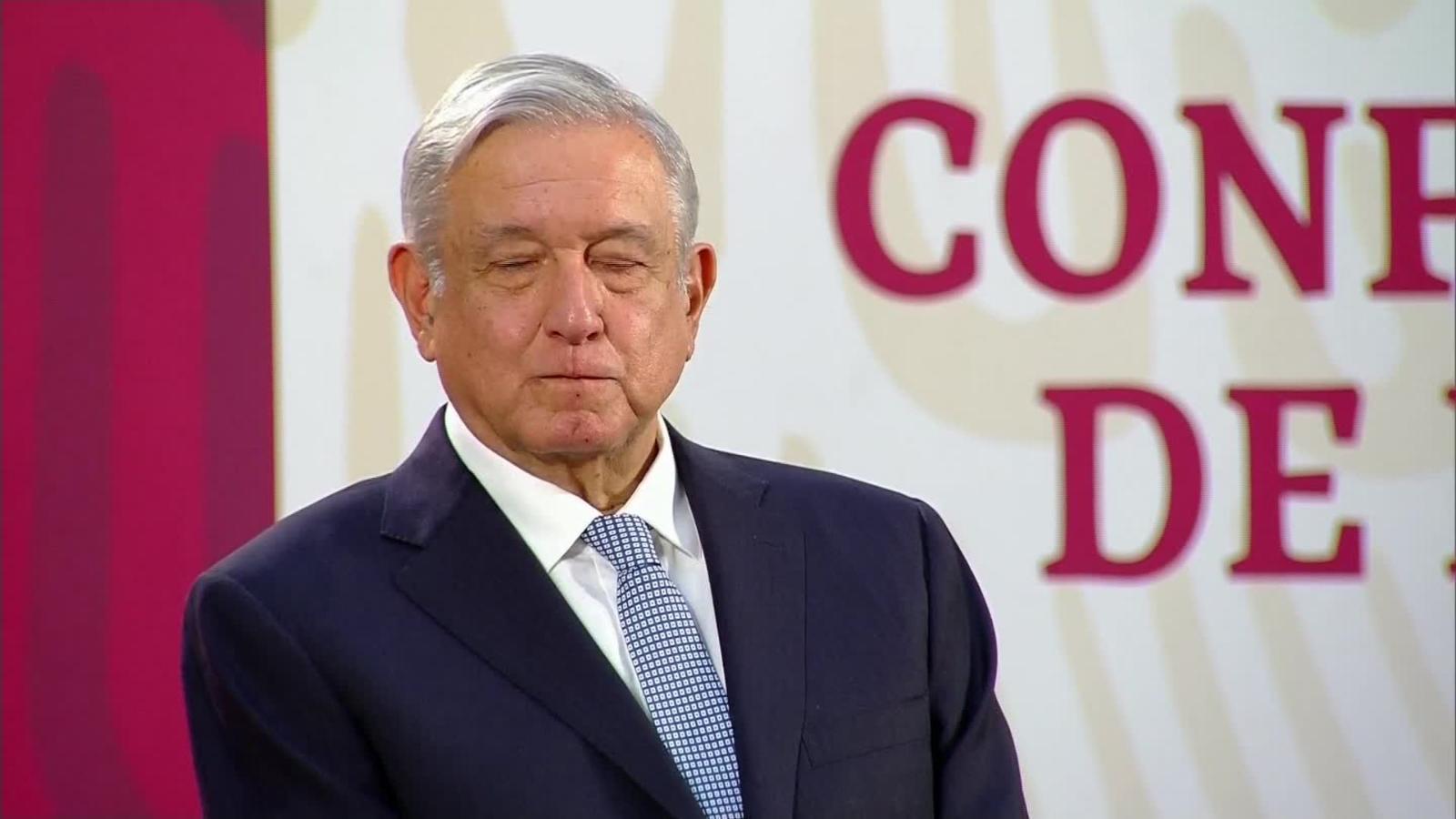 Andrés Manuel López Obrador: entre la molestia y el pañuelo blanco de ...