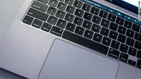 13 Inch Macbook Pro Hands On 48 Hours With 1 299 And 1 799