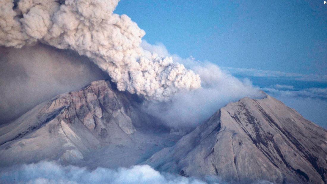 Mount St Helens Eruption Five Facts Cnn