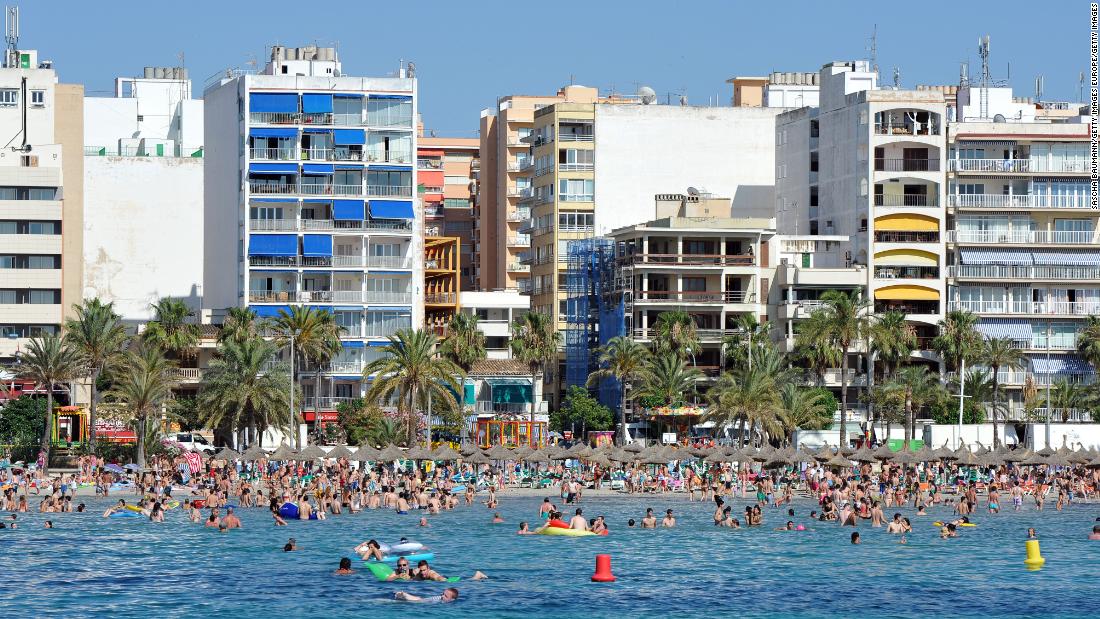 £ 5,000 in UK holiday fines proposed by the UK government