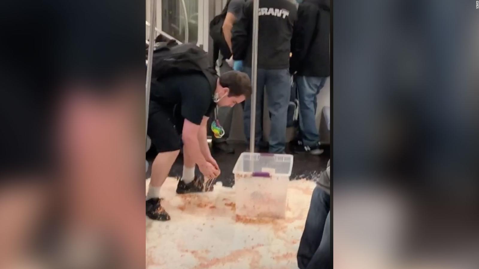 Nyc Subway Workers Had Plenty To Do Before A Tiktok Prankster Dumped Milk And Cereal In A Train 9608