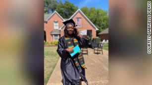 Her college canceled graduation. So her dad held an elaborate ceremony ...