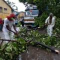 07 cyclone amphan 0520 kolkata