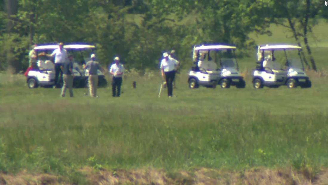 Trump golfs at his Virginia club amid the coronavirus pandemic ...