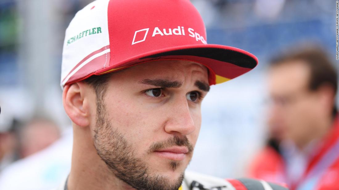 Daniel Abt: Audi menangguhkan bintangnya setelah gamer berusia 18 tahun berlomba dengan nama pembalap Formula E di acara esports