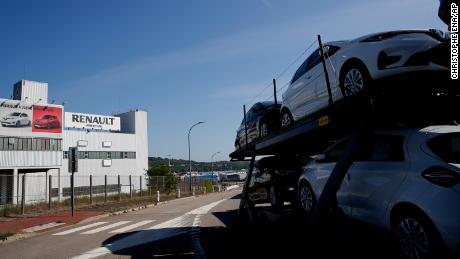 France to inject almost $9 billion into ailing auto industry