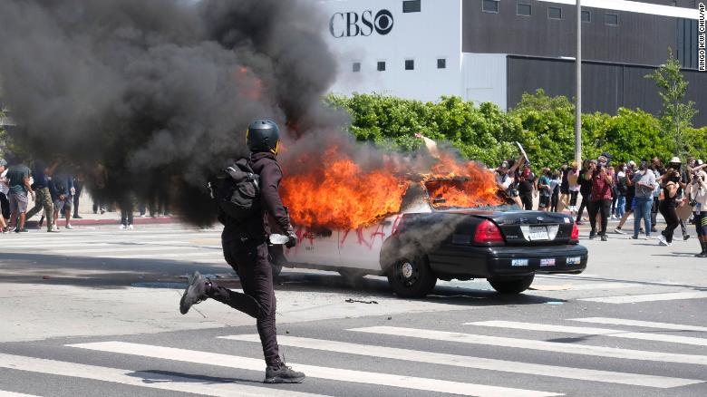 Protests over George Floyd death escalate in Los Angeles 