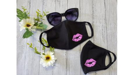 Face masks make sex safer, NYC Health Department advises