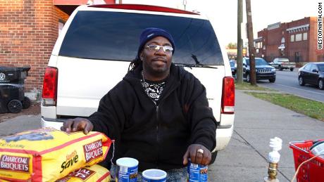Louisville BBQ man who was fatally shot when police dispersed crowd used to feed officers for free