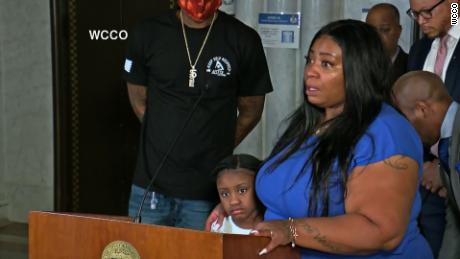 Mother of George Floyd&#39;s daughter says she wants justice for him