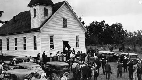 A Monroe, Georgia, church hosts the 1946 funerals of George Dorsey and Dorothy Malcom.