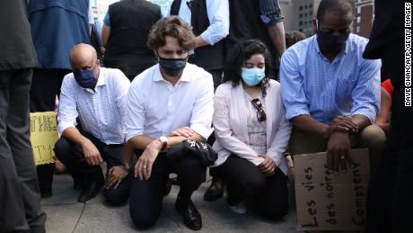 Justin Trudeau Takes A Knee At Black Lives Matter Demonstration On Parliament Hill Cnn