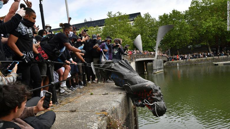 Edward Colston statue pulled down in Bristol, England during ...