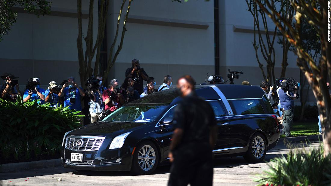 A hearse carries Floyd&#39;s casket on Monday.