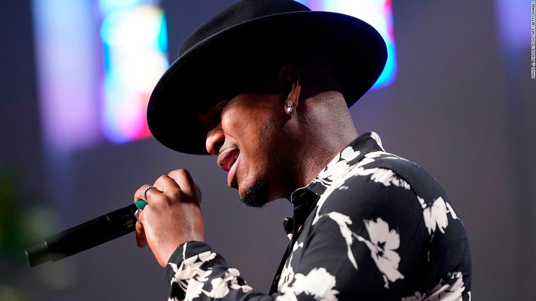 R&amp;amp;B artist Ne-Yo sings at the service. He performed a rendition of &quot;It&#39;s So Hard to Say Goodbye to Yesterday.&quot;