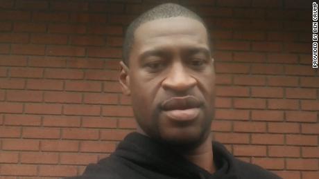 Two police body cameras capture the struggle leading to George Floyd's death 