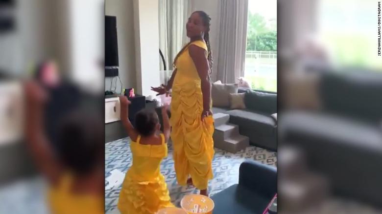 Tennis star and daughter are twinning in Instagram video