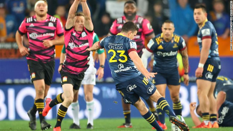 Bryn Gatland kicks the winning drop goal to give the Otago Highlanders a 28-27 win over the Waikato Chiefs in the Super Rugby Aotearoa competition.