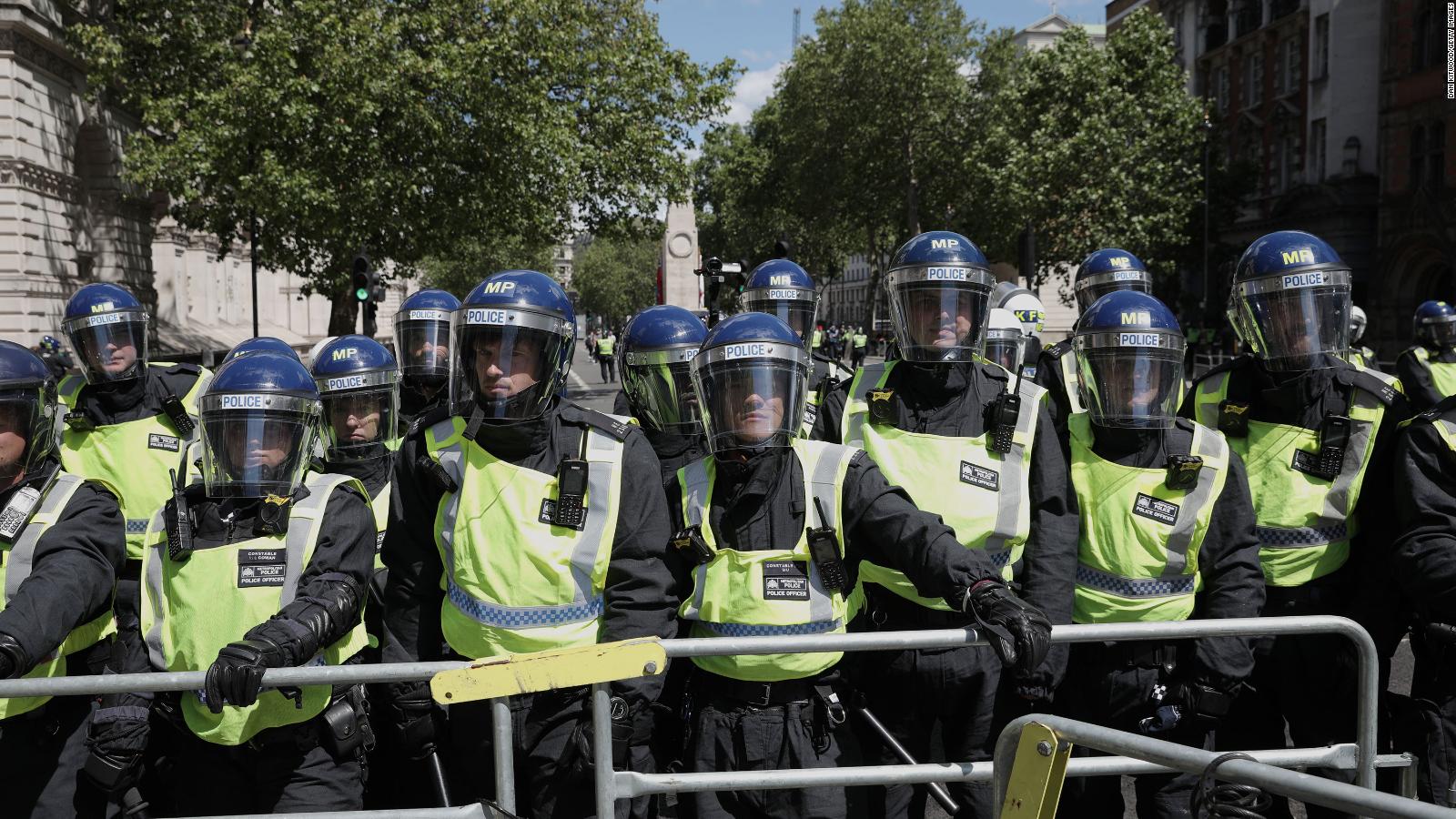 London protests Scores arrested after farright groups target anti