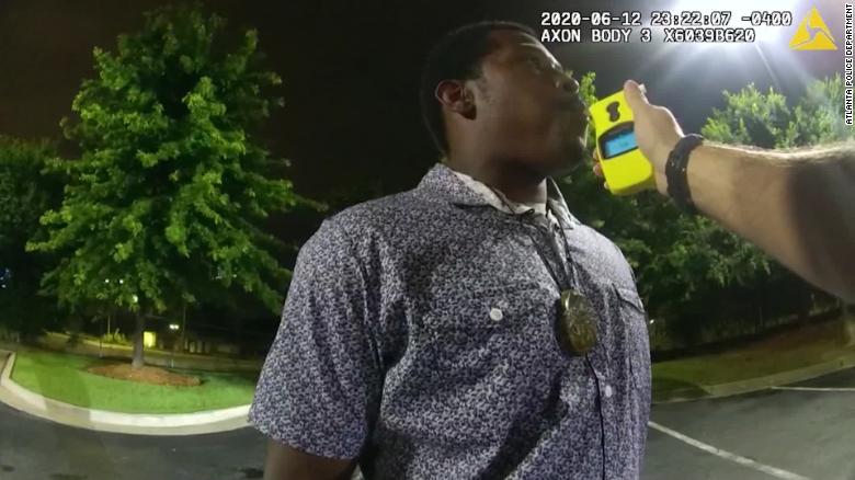 Video Shows Moments Leading Up To Fatal Rayshard Brooks Shooting Cnn Video 3058