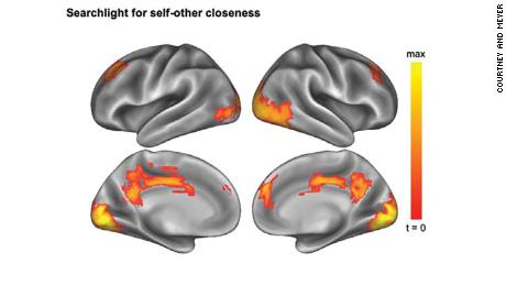 When we&#39;re lonely, close friends, colleagues and celebrities all might seem the same to our brains