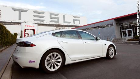 Tesla&#39;s new Model S can get 400 miles on a charge. Here&#39;s why that may not matter