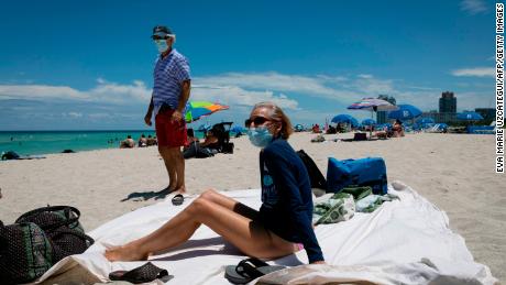 Florida marks coronavirus case record as July Fourth weekend approaches