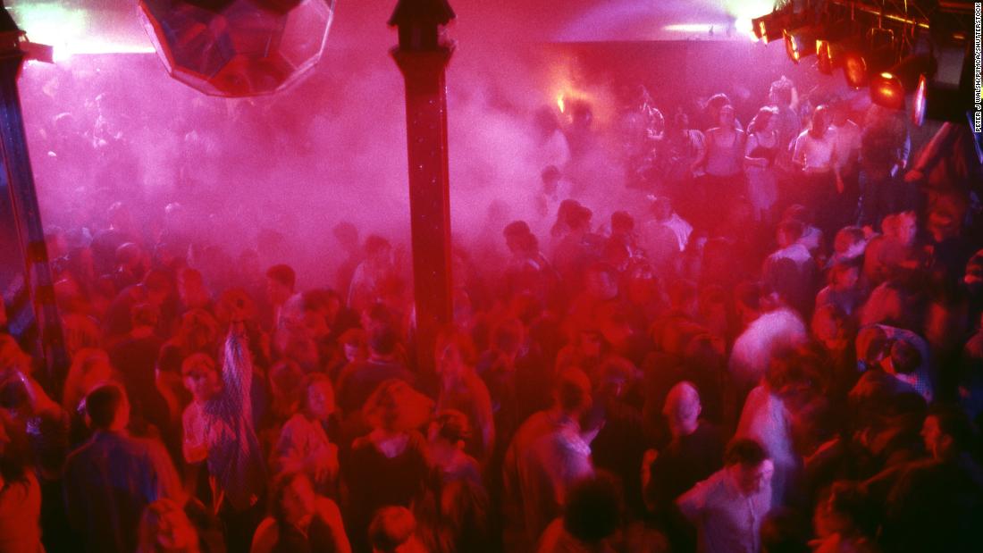 Illegal Raves Are Booming In Lockdown Britain Can Authorities Stop A